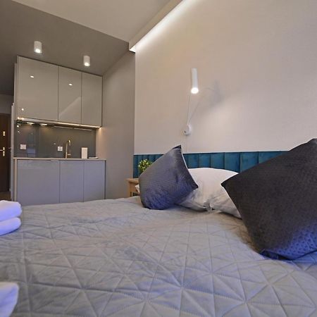 Apartamenty Bryza - Osiedle Matejki 1B ชวีโนวิชแจ ภายนอก รูปภาพ